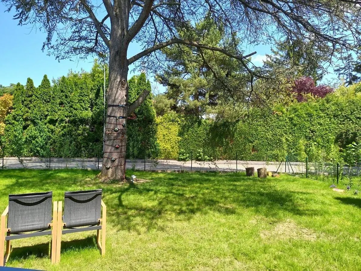 Appartement Modern House With Private Garden à Genève
